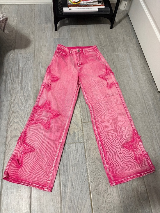 SHEIN Pants - LIKE NEW! Women's SHEIN Pink Denim High Waisted Distressed Star Jeans - 25